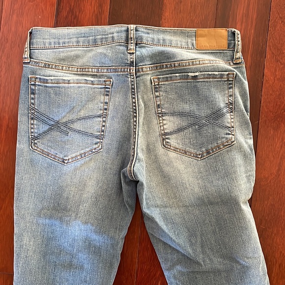 Jeans - Picture 3 of 3